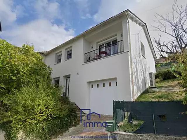 Villefranche de Rouergue 12200 Achat / Vente maison 5 pièces t5 au dernier étage