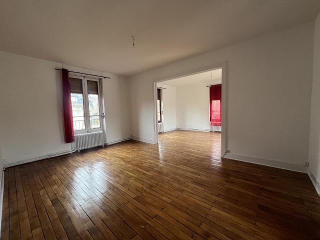 Villefranche de Rouergue Location Appartement 12