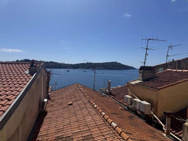 Villefranche s/mer Magnifique 3 pèces rénové vue mer
