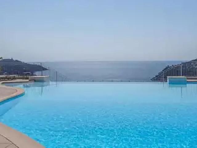 Villefranche sur Mer 06230 Achat / Vente appartement 5 pièces t5 piscine