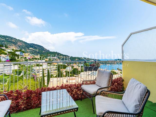 Villefranche sur Mer appartement terrasse et vue mer panoramique, proche plages et village