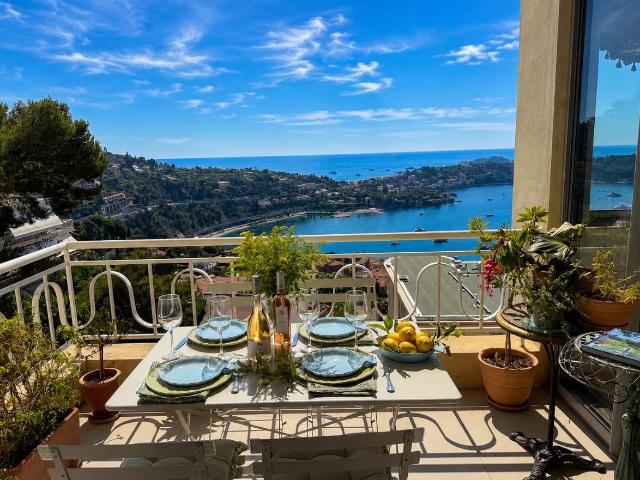 Villefranche Sur Mer Appartement Exceptionnel 3 Pièces, Vu. 102m² Villefranche sur Mer