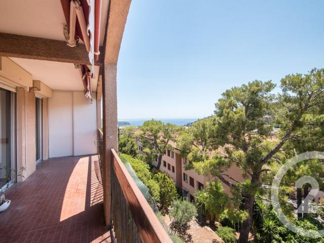 Villefranche Sur Mer Corne D'or: Idéalement situé entre N. 67m² Villefranche sur Mer