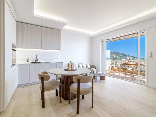 Villefranche Sur Mer Corne d'Or Magnifique 3 pièces enti. 73m² Villefranche sur Mer