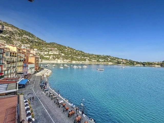 Villefranche sur Mer – Front de mer, Plage des Marinières
