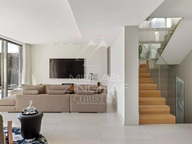Villefranche sur Mer Luxueuse villa contemporaine avec vue mer spectaculaire