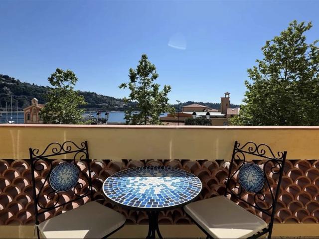 Villefranche Sur Mer Magnifique 3 Pièces Rénové, Vue Mer. 68m² Villefranche sur Mer