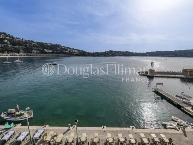 Villefranche Sur Mer Pieds dans l'eau