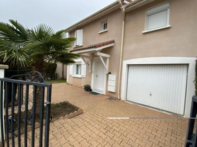 VILLEFRANCHE SUR SAÔNE, maison à vendre, 5 pièces, 95 m²