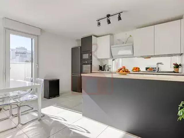 Villejuif 94800 Achat / Vente appartement 3 pièces t3 au dernier étage