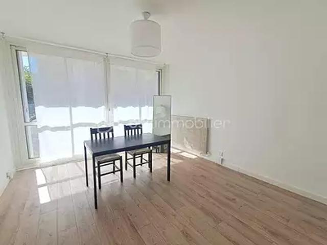 Villejuif 94800 Achat / Vente appartement 2 pièces t2 cave