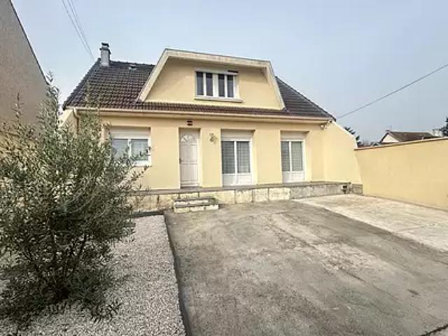 Villeparisis 77270 Achat / Vente maison 5 pièces t5 au dernier étage terrasse
