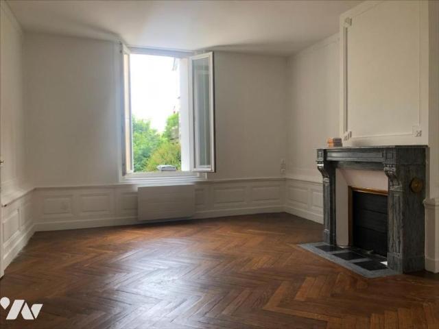 VILLEQUIER Appartement F3 A LOUER