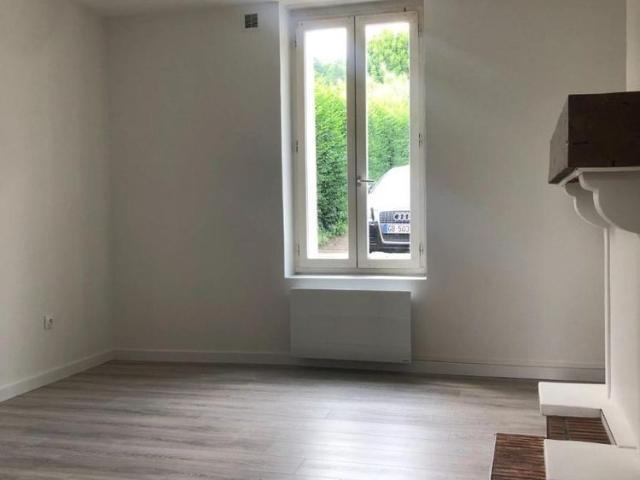 VILLEQUIER Appartement F3 A LOUER