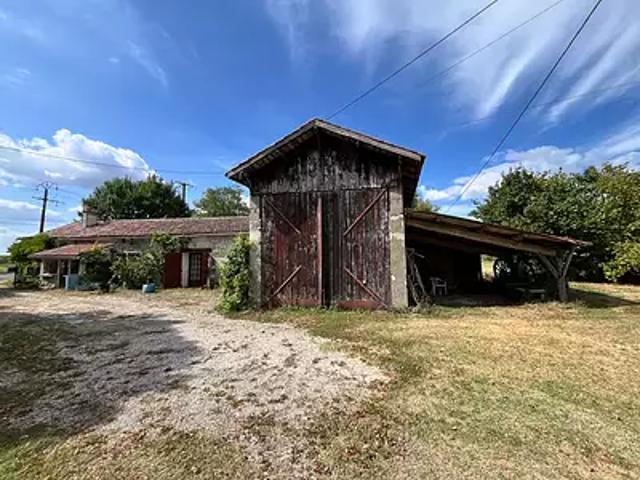 Villeréal 47210 Achat / Vente maison 4 pièces t4 au dernier étage