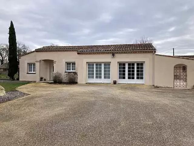 Villeréal 47210 Achat / Vente maison 9 pièces t9 piscine terrasse
