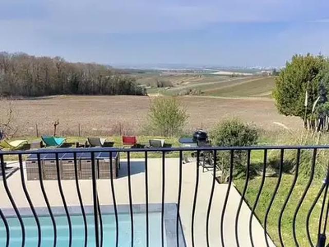 Villers Allerand 51500 Achat / Vente maison 6 pièces t6 piscine jardin