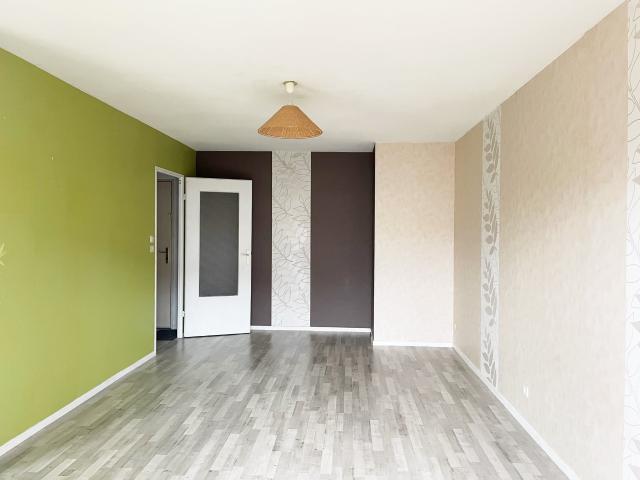 VILLERS LES NANCY – STUDIO 30 M2 – PROCHE PLACE DE L’ARBALETRIER