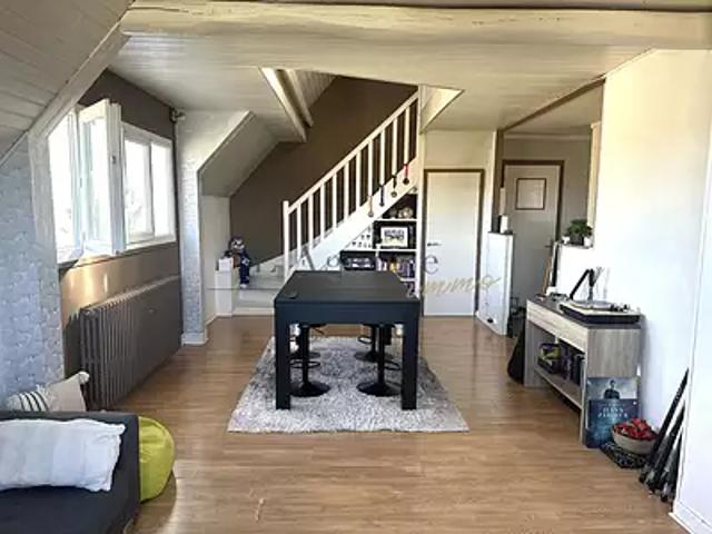 Villers sous Saint Leu 60340 Achat / Vente appartement 2 pièces t2 au dernier étage