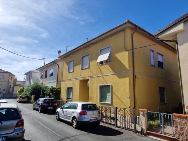 Villetta trifamiliare in vendita a Vada Rosignano Marittimo 140 mq Rif: 1064412