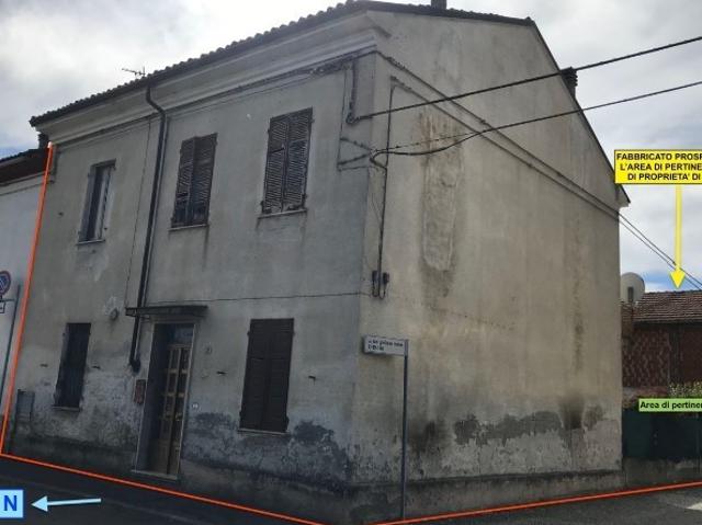 Villetta a schiera da ristrutturare in via san giuliano nuovo 21, Alessandria