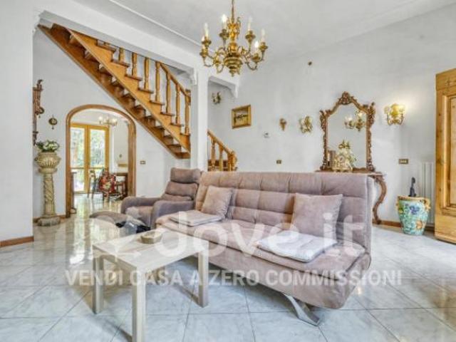 Villetta a schiera di 129 m con 4 locali in vendita a Campi Bisenzio [rif. DV 13561]