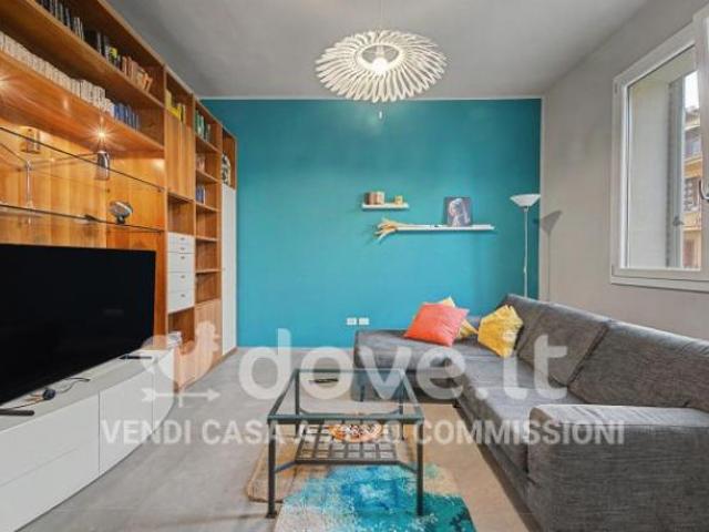 Villetta a schiera di 223 m con più di 5 locali in vendita a Prato [rif. DV 13601]