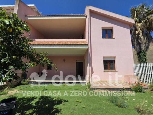 Villetta a schiera di 300 m con 5 locali e box auto in vendita a Misiliscemi