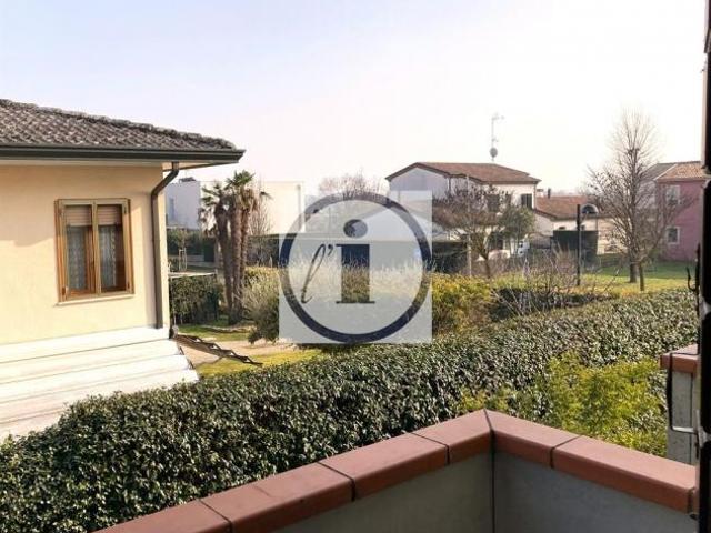 Villetta a schiera in affitto
