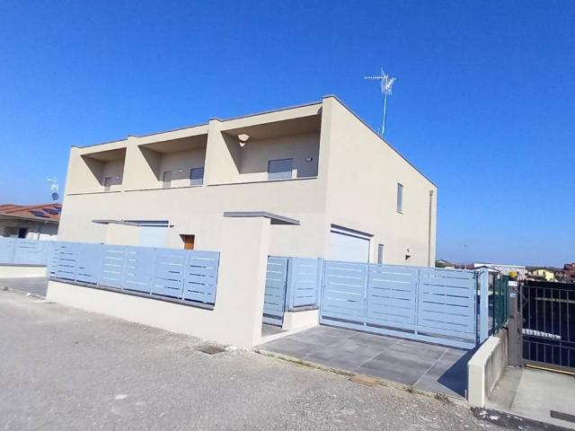 Villetta a schiera in affitto a Bolgare BG