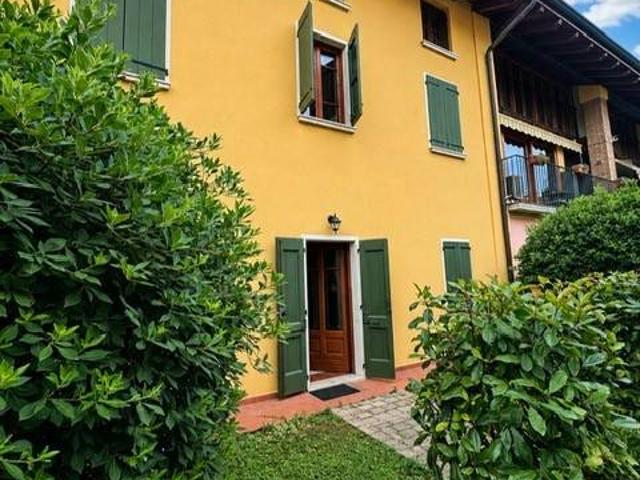 Villetta a schiera in affitto a Brescia BS