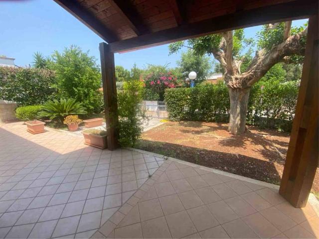 Villetta a schiera in affitto a Carovigno BR