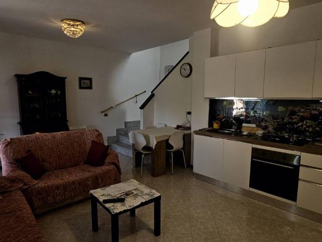 Villetta a schiera in affitto a Carrara MS