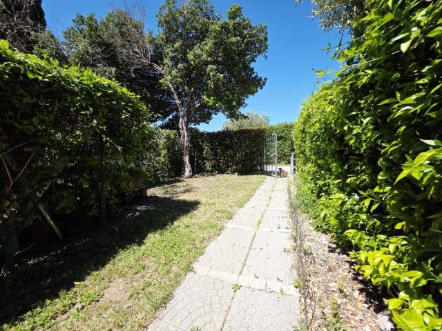 Villetta a schiera in affitto a Roma RM
