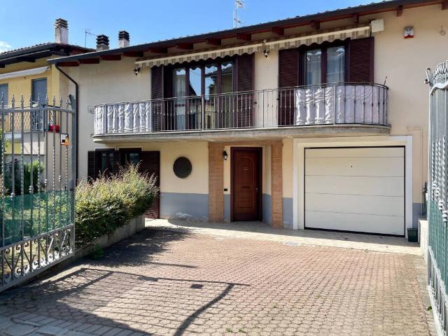 Villetta a schiera in affitto a Romano Canavese TO