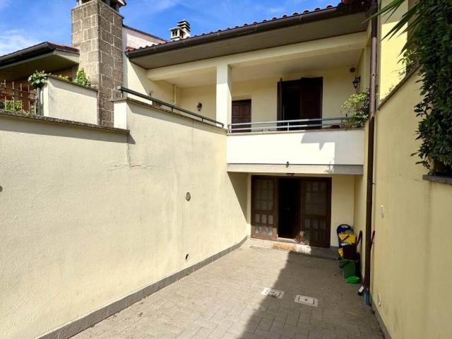 Villetta a schiera in affitto a Tuscania VT