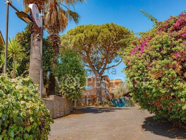 Villetta a schiera in affitto di 65 m² in Via Giuseppe Adami
