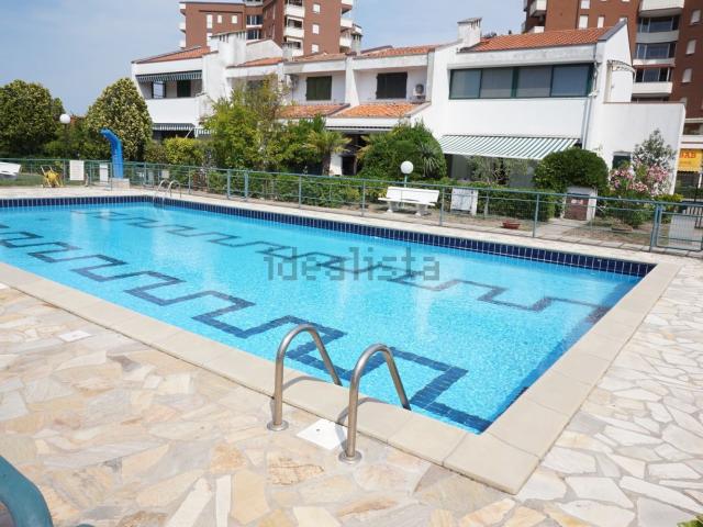 Villetta a schiera in affitto di 70 m² in Viale Canada, 9