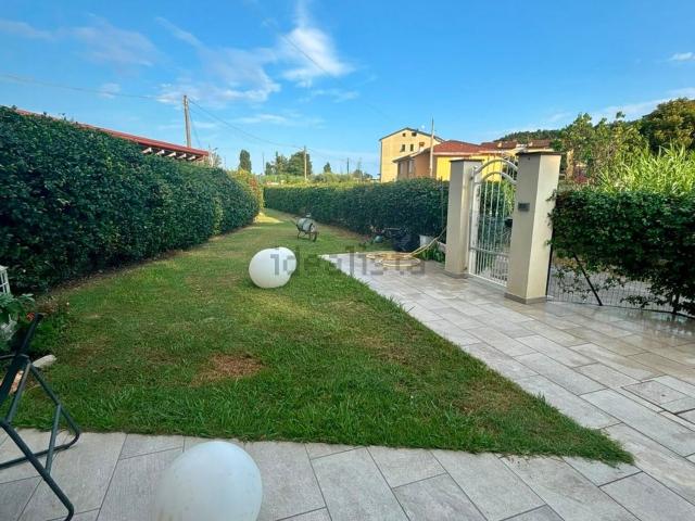 Villetta a schiera in affitto di 88 m²