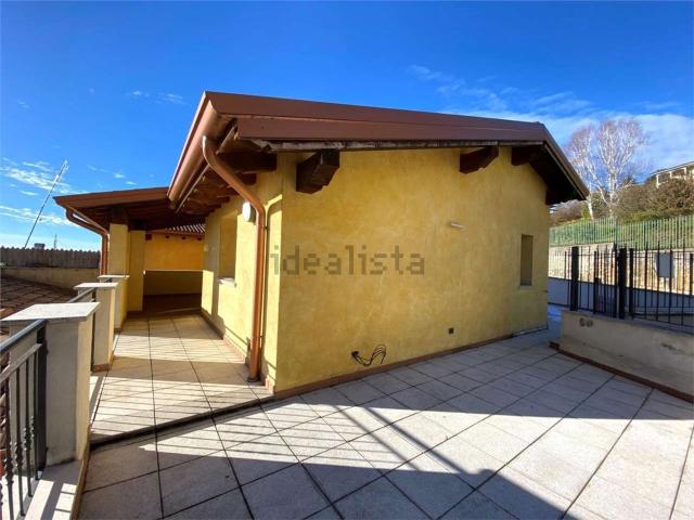 Villetta a schiera in affitto di 90 m² in Via Panoramica