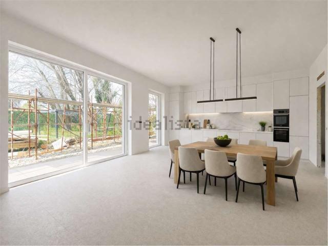 Villetta a schiera in affitto di 116 m² in Via Giacomo Leopardi