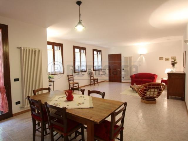 Villetta a schiera in affitto di 120 m² in Via San Rocco