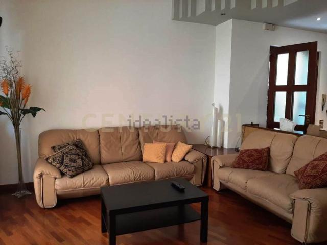 Villetta a schiera in affitto di 126 m² in Via Giacomo Favretto