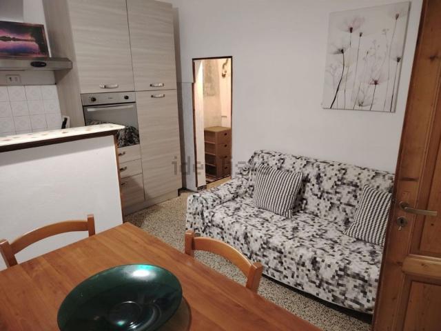 Villetta a schiera in affitto di 158 m² in Via della Motta
