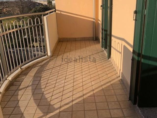 Villetta a schiera in affitto di 210 m² in Via s. di brazza&apos