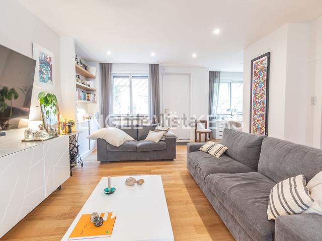 Villetta a schiera in affitto di 224 m² in Via delle Costellazioni