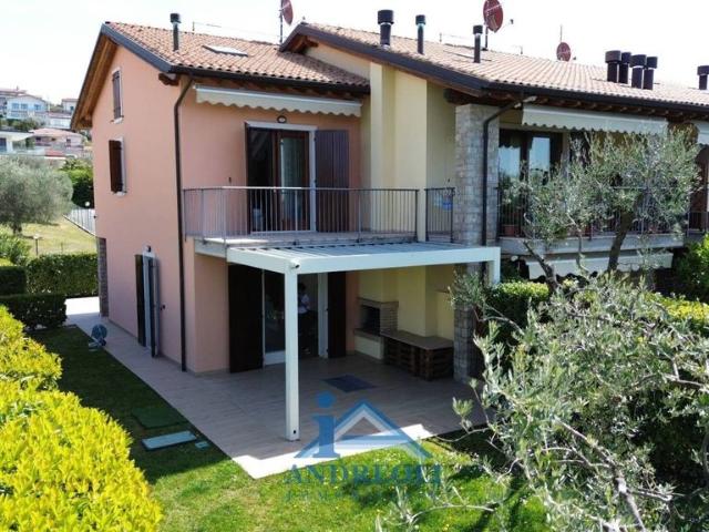 Villetta a Schiera in vendita Via Casetta Fossa, Bardolino, Verona, Veneto