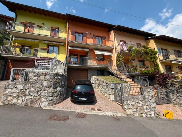 Villetta a schiera in vendita a Malegno BS