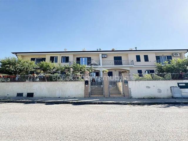 Villetta a schiera in vendita a Mandatoriccio CS