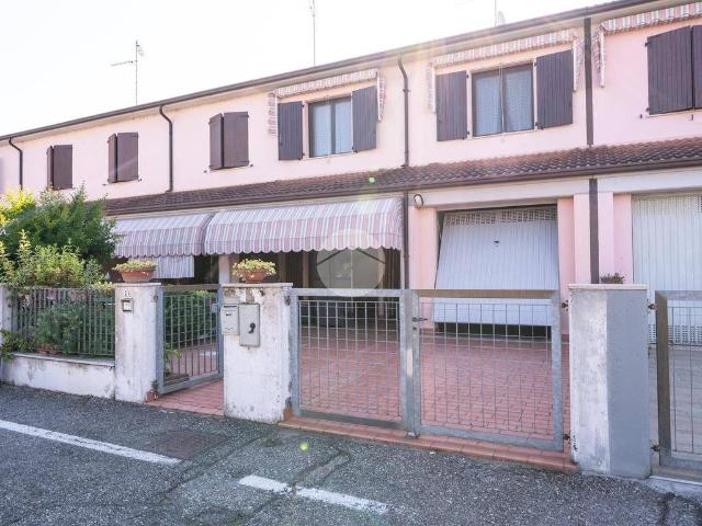 Villetta a schiera in vendita a Mantova MN